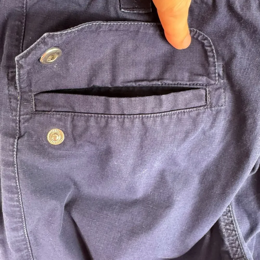 Lauren Active‎ By Ralph Lauren 100% Cotton Navy Blue Cropped Cargo Pants Size 4
